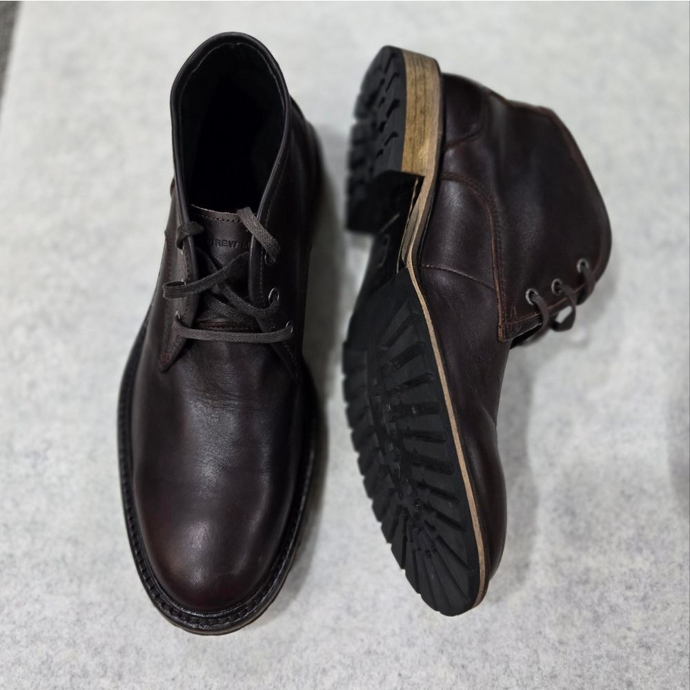 🐢 Andrew Marc leather Chukka boots Size 7.5 Excellent Condition!